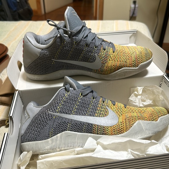 Original Kobe Bryant size 9 - Picture 4 of 10